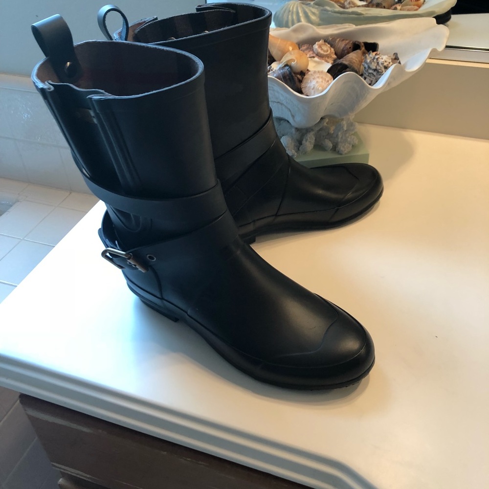 Burberry rain boots Size 37